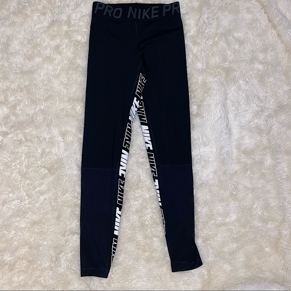 NIKE LEGGINGS